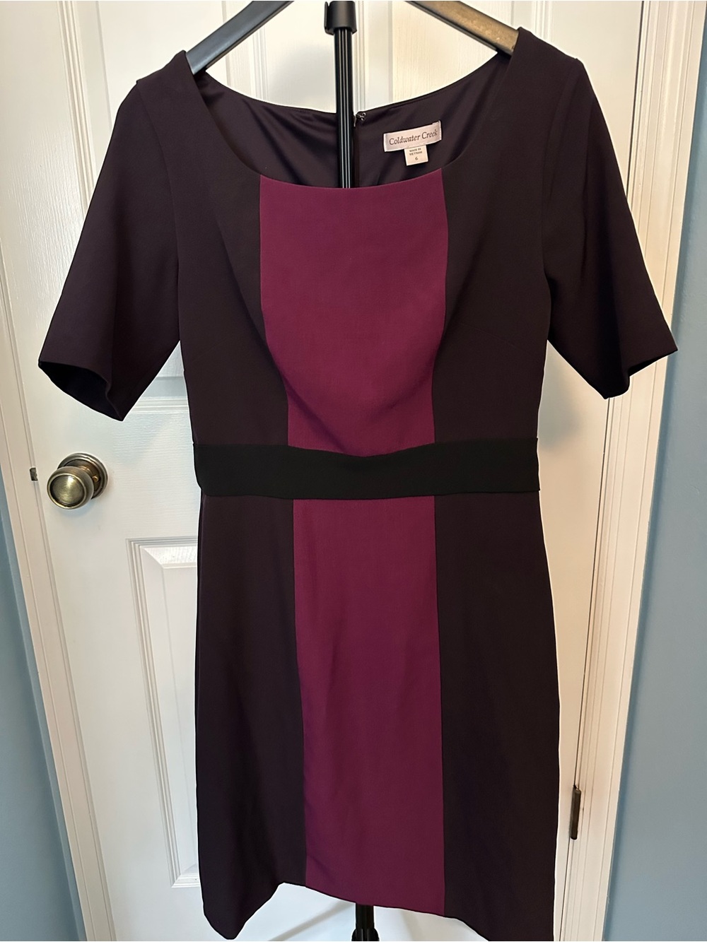 Coldwater Creek Women’s Black and Plum Colorblock Sheath Dress